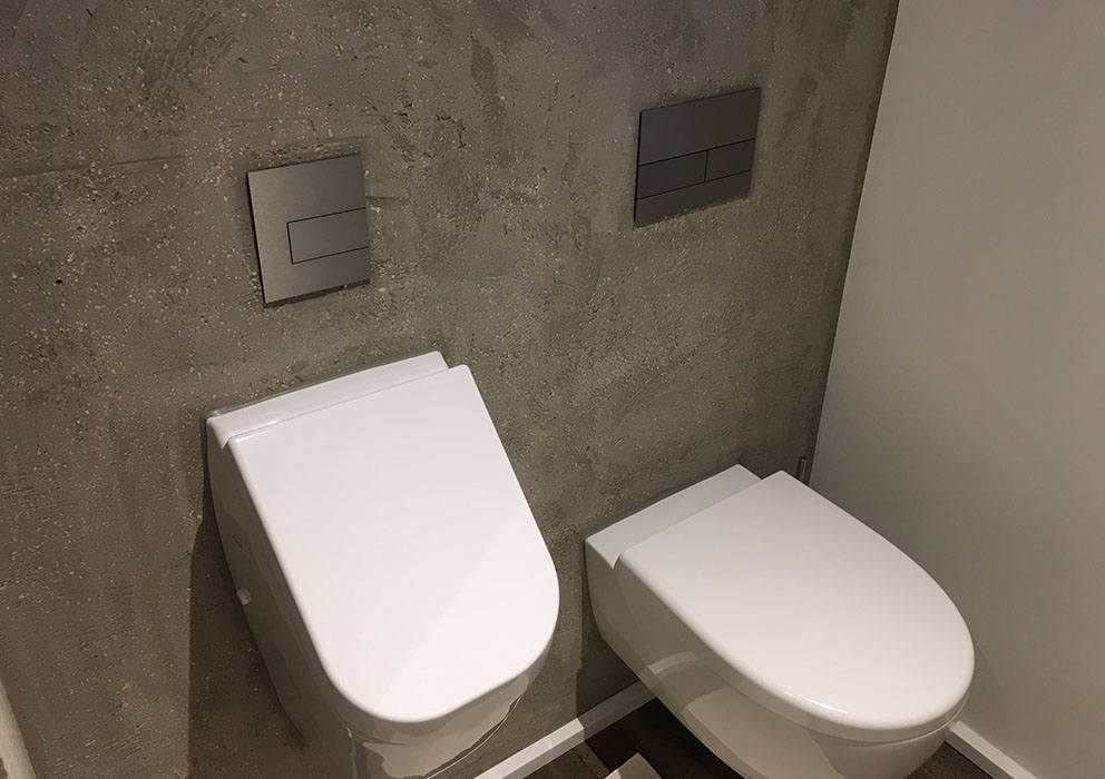 Neubau Gäste-WC: Urinal und WC